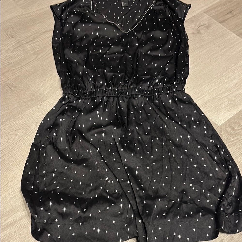 Black Star Print Sleeveless Dress